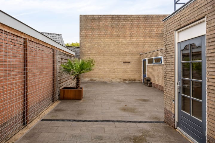 Photo 28 of Produktiestraat 2