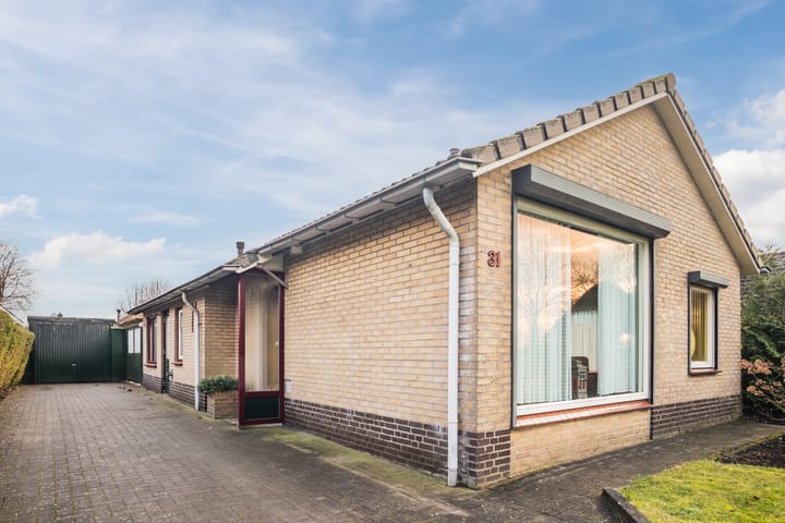 Photo 3 of Werenfriedstraat 31