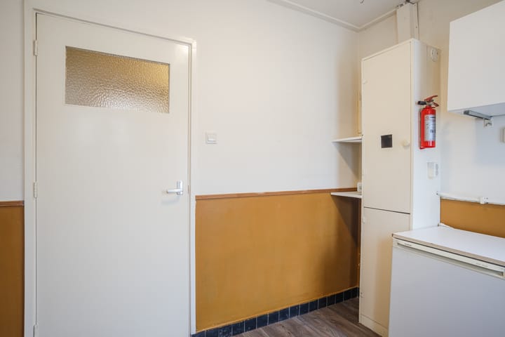 Photo 13 of Werenfriedstraat 31