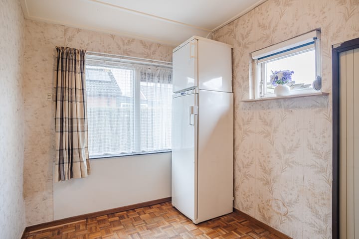 Photo 16 of Werenfriedstraat 31