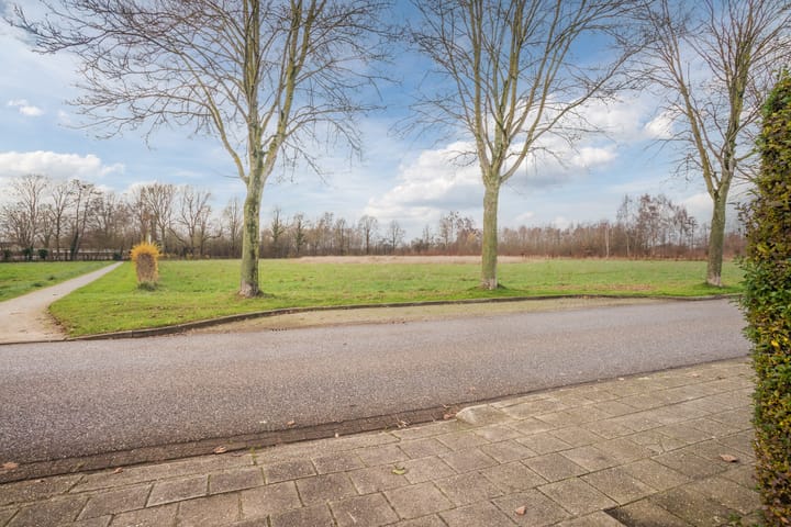 Photo 32 of Werenfriedstraat 31