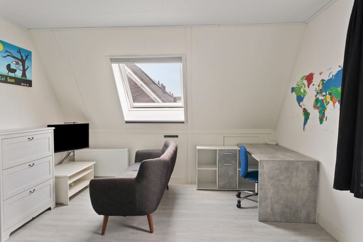 Foto 48 van Pieter van Varklaan 1