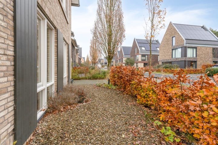 Foto 60 van Pieter van Varklaan 1