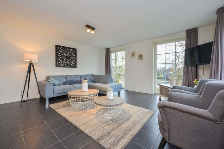 Photo 5 of Burgemeester Dalenbergstraat 50-319