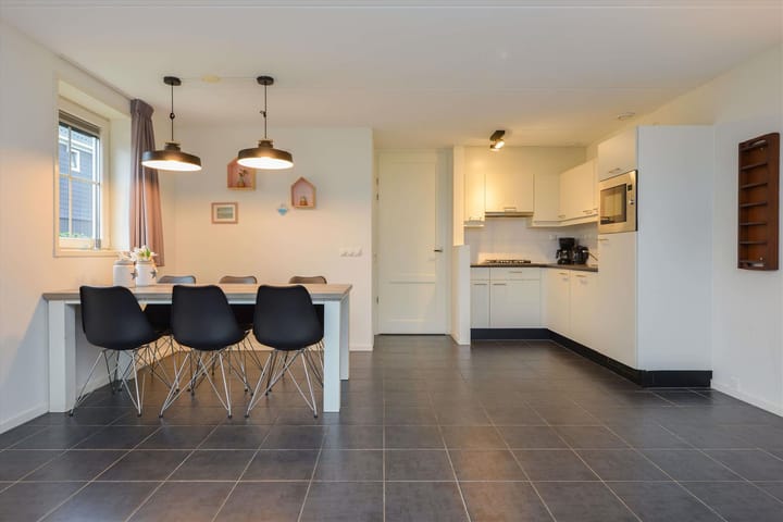 Foto 8 van Burgemeester Dalenbergstraat 50-319