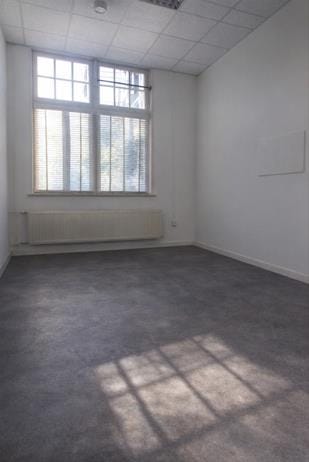 View photo 5 of Kinderhuissingel 1-J