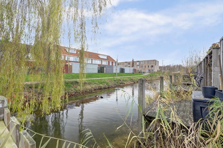 Photo 3 of Waterlelielaan 93