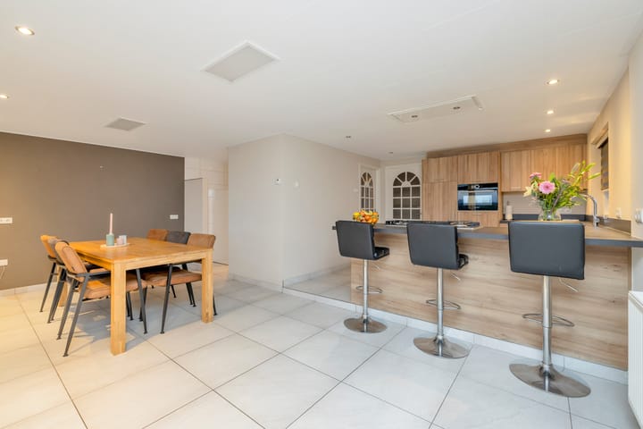 Photo 25 of Lietingstraat 16