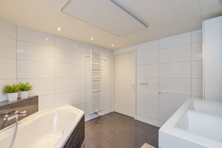 Photo 34 of Lietingstraat 16