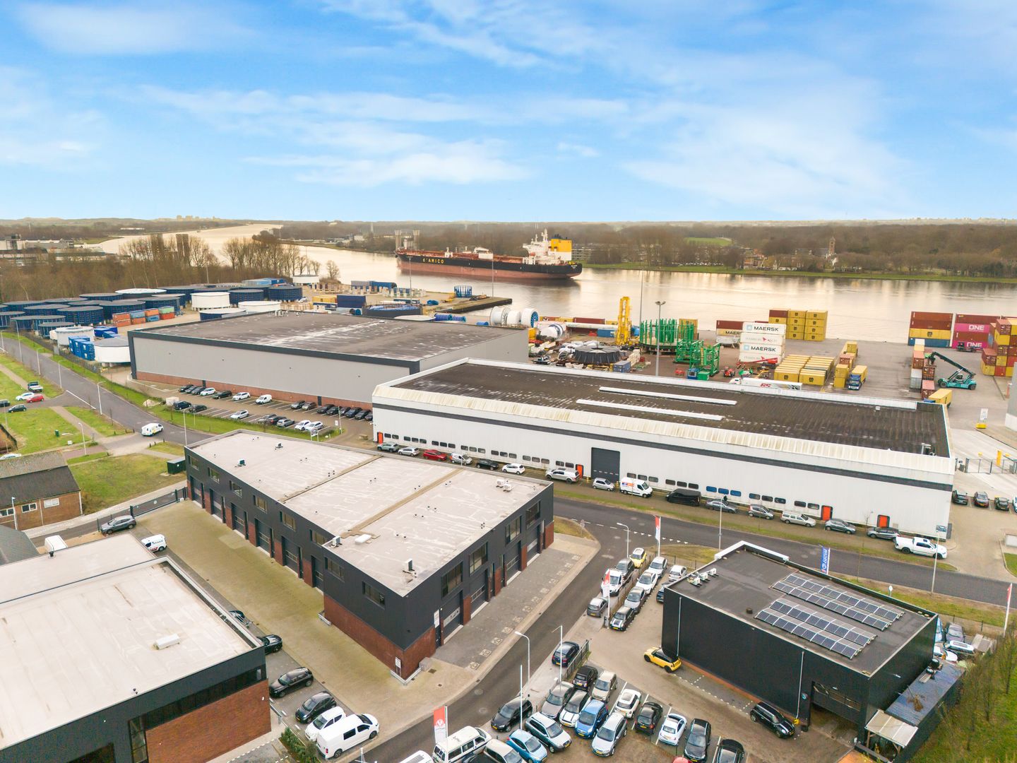 View photo 4 of Concordiastraat 87-97