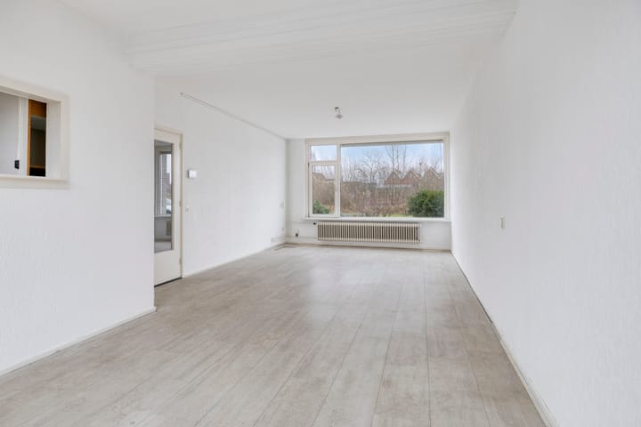 Photo 2 of Octave van Rijsselberghestraat 73