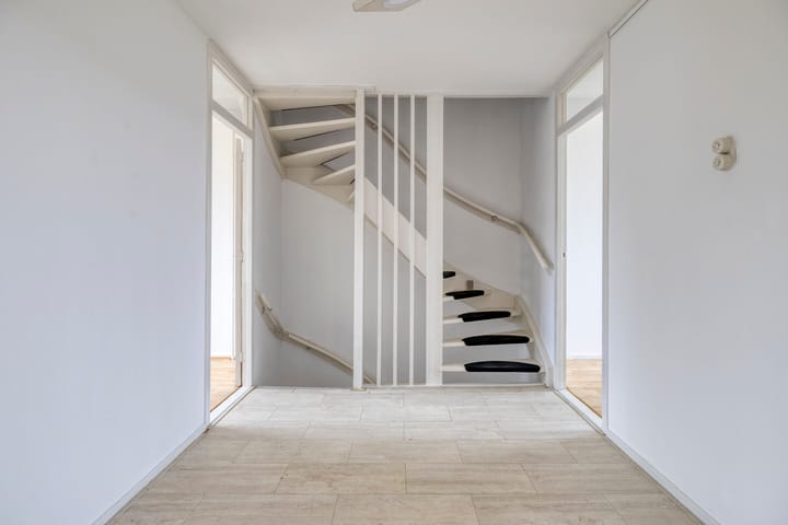 Photo 16 of Octave van Rijsselberghestraat 73