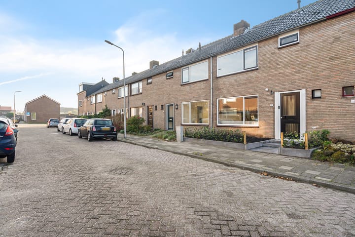 Photo 43 of Koningin Wilhelminastraat 22