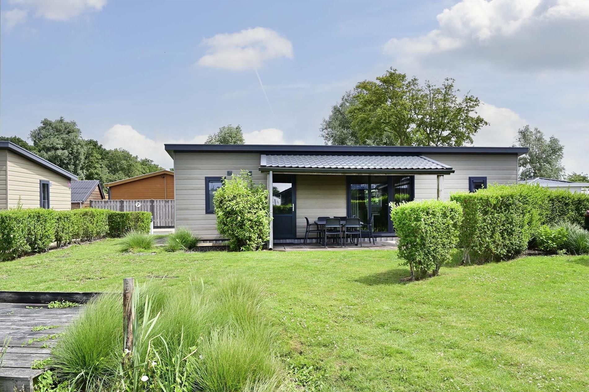 3-bedroom freehold villa in West-Graftdijk — photo 1 of 5