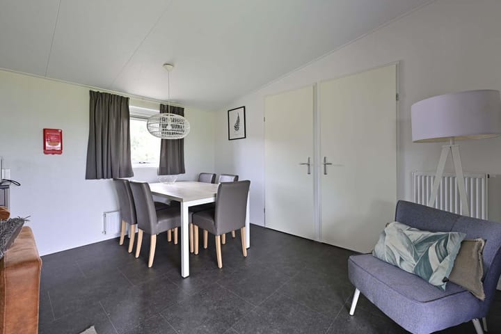 Photo 6 of Burgemeester Dalenbergstraat 50-816