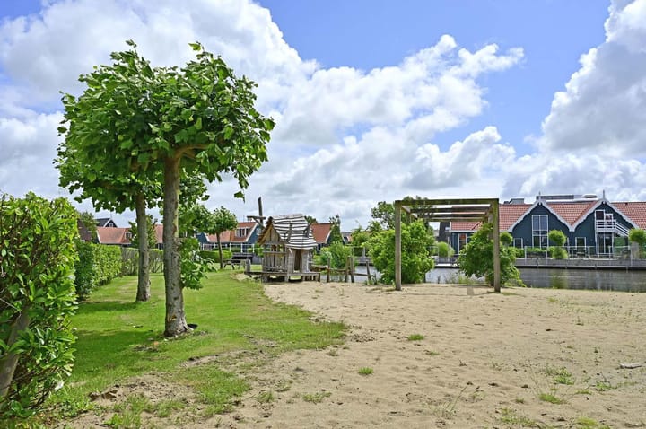 Photo 19 of Burgemeester Dalenbergstraat 50-816