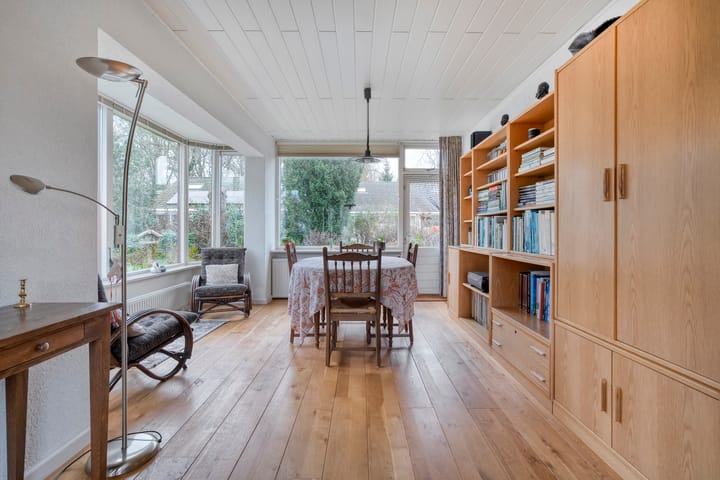 Foto 16 van Meidoornlaan 4