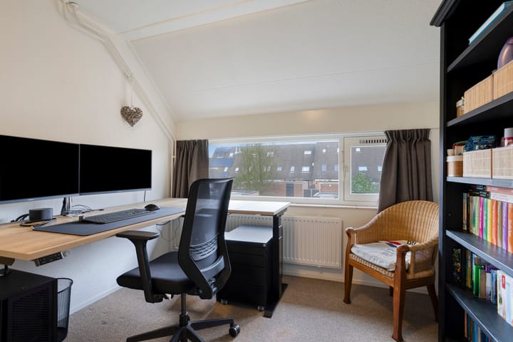 Photo 18 of Bentincklaan 100