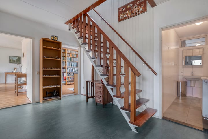 Foto 31 van Meidoornlaan 4