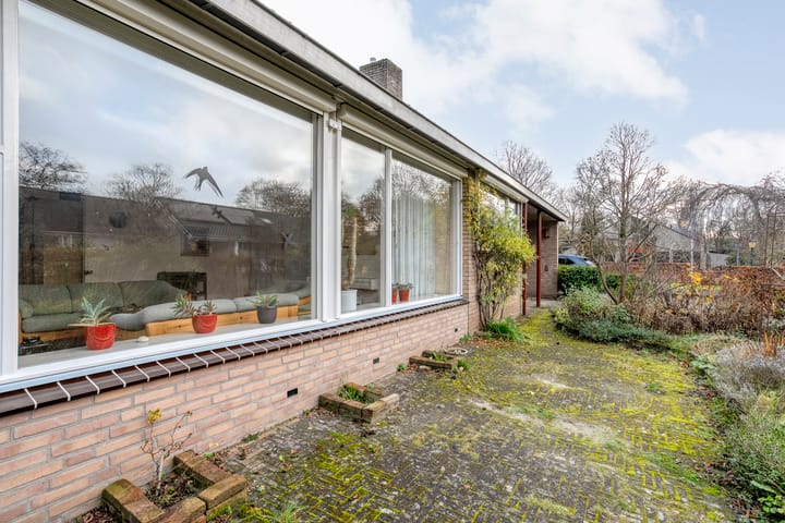 Foto 51 van Meidoornlaan 4