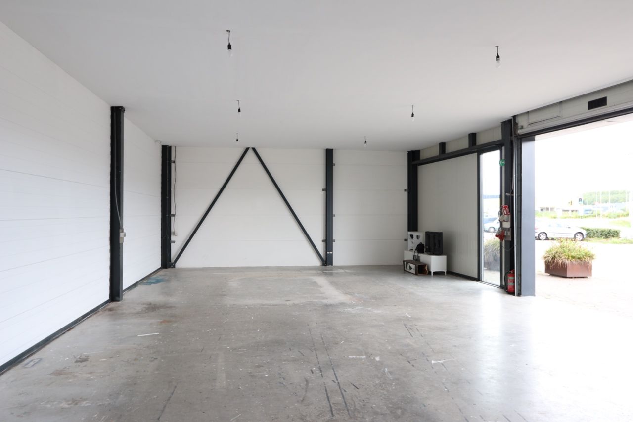 View photo 4 of Neonweg 178