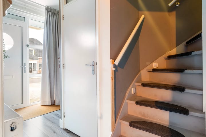 Photo 15 of Nieuwe weg 121