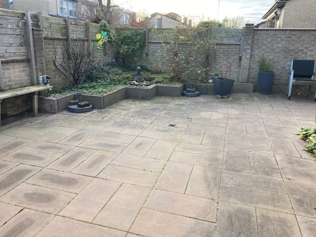 Foto 2 van Louise Michelstraat 7