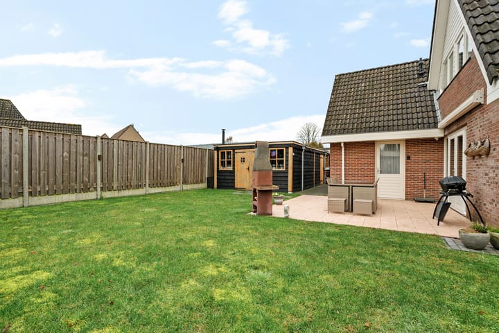 Photo 48 of Wijkstraat 130