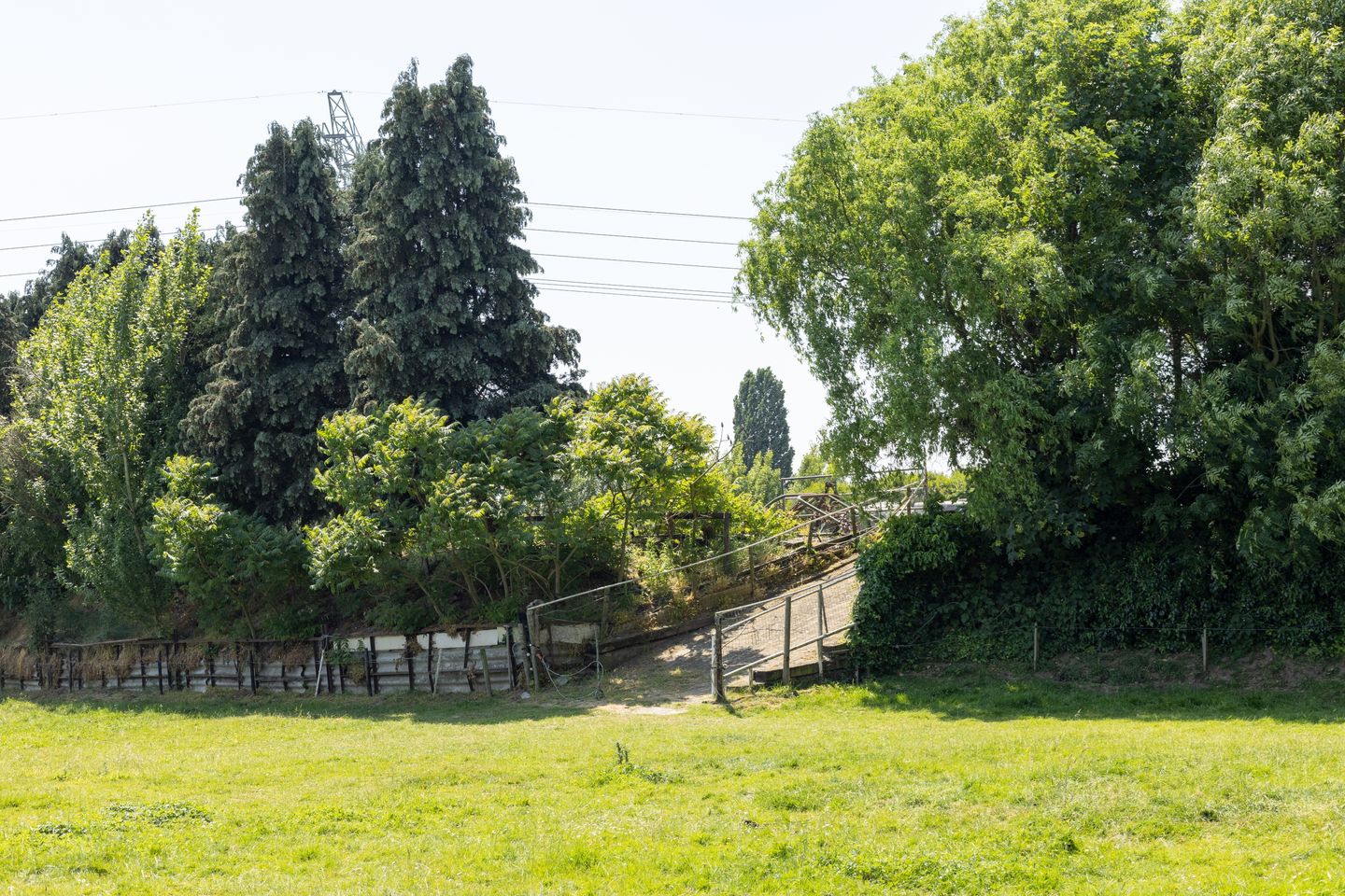 View photo 3 of de Woerd