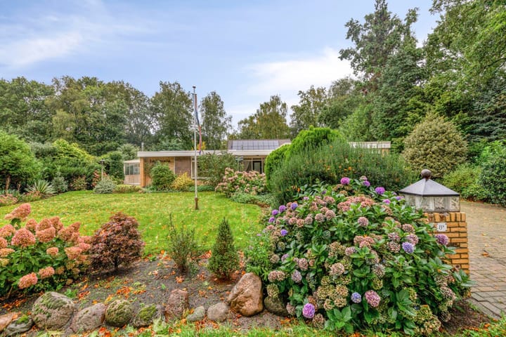 Photo 3 of Blijhamsterweg 8-A