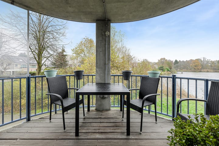 Foto 2 van Houtwolplantsoen 258