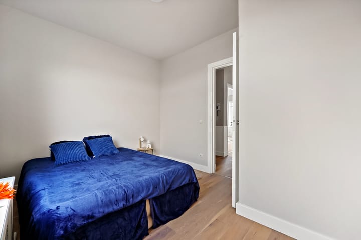 Photo 6 of Den Helderstraat 157