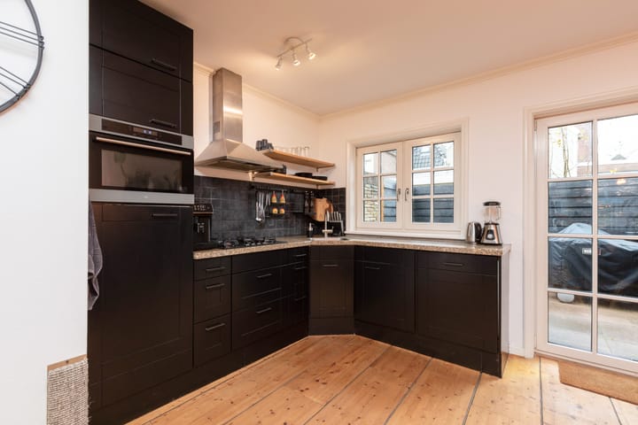 Photo 9 of Kerkstraat 28