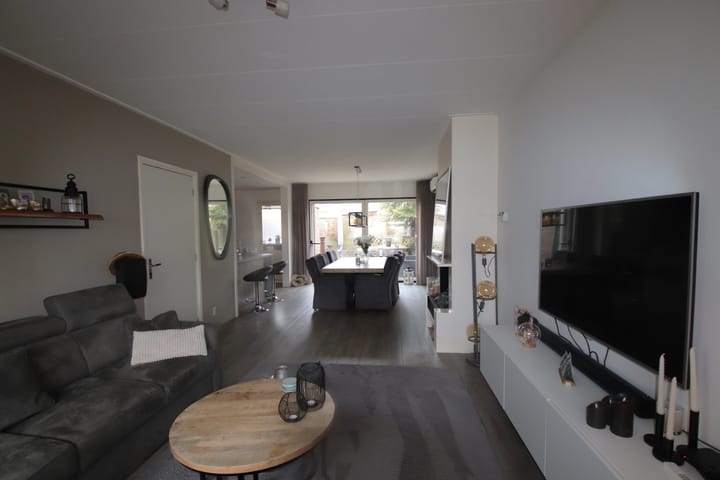 Foto 10 van Barber Yntjesstraat 31