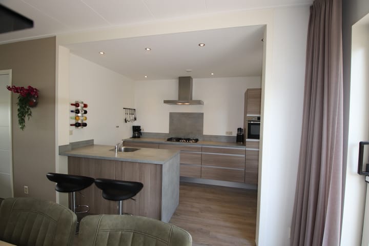 Foto 15 van Barber Yntjesstraat 31