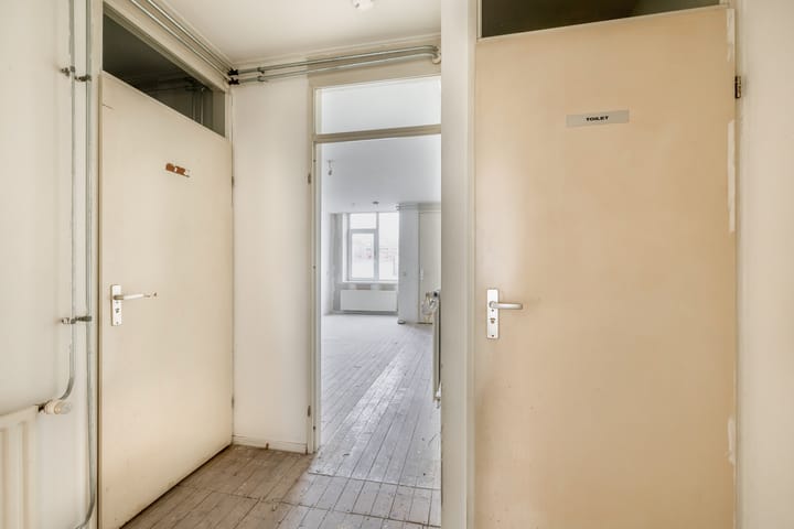 Photo 11 of Habsburgstraat 15-A