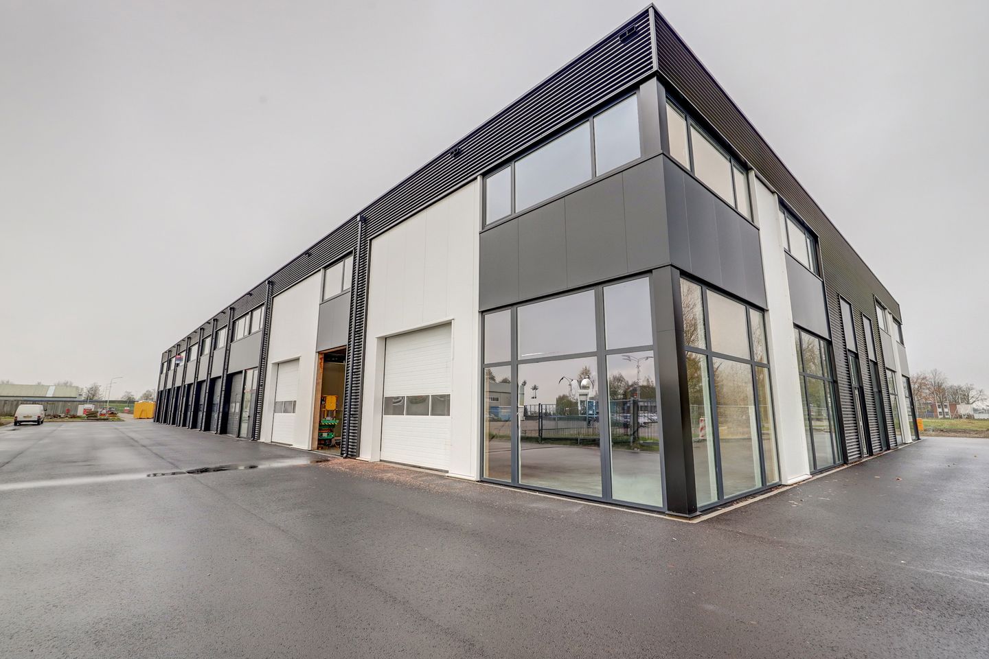 View photo 1 of Herculesweg 18-07