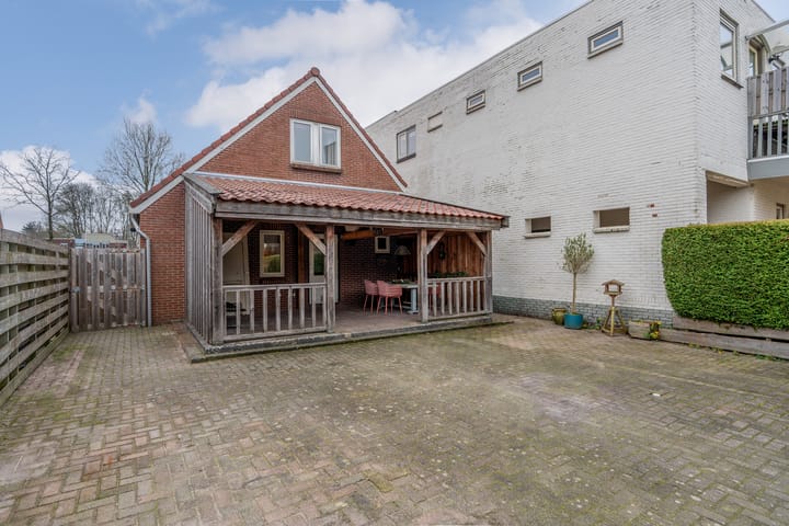 Foto 2 van Postkade 67