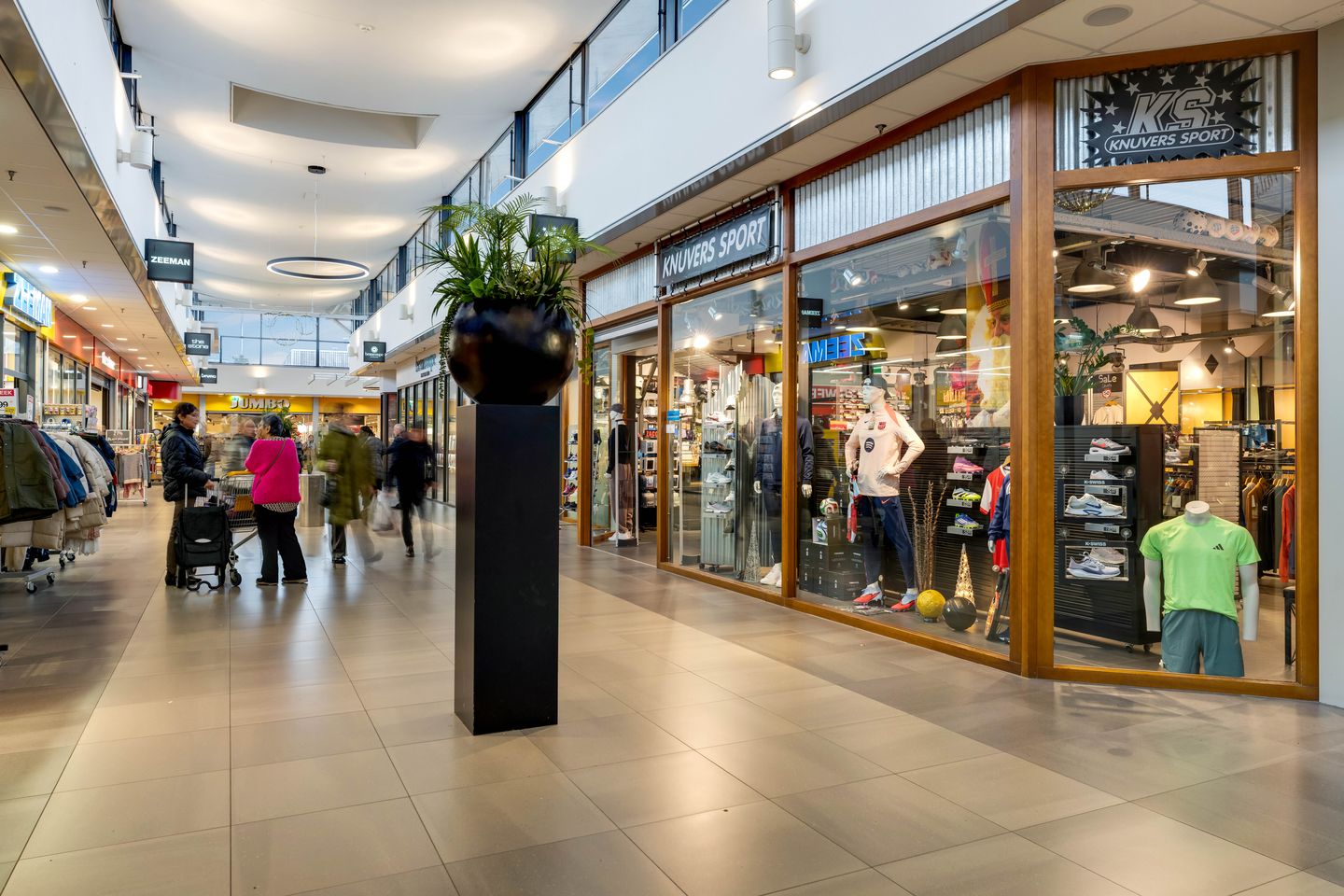 Bekijk foto 2 van Helftheuvelpassage 98