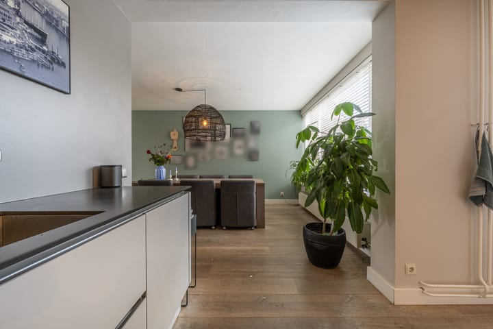 Photo 26 of Zeggegors 24