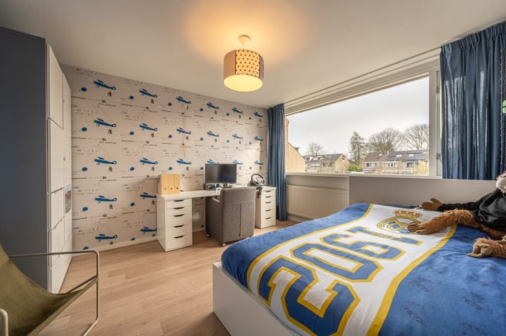 Photo 38 of Zeggegors 24