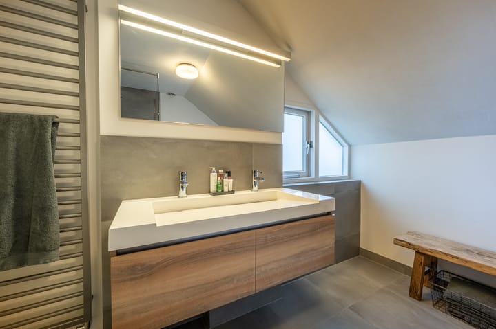 Photo 42 of Zeggegors 24