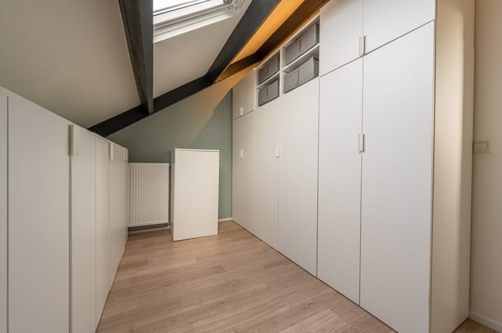 Photo 52 of Zeggegors 24