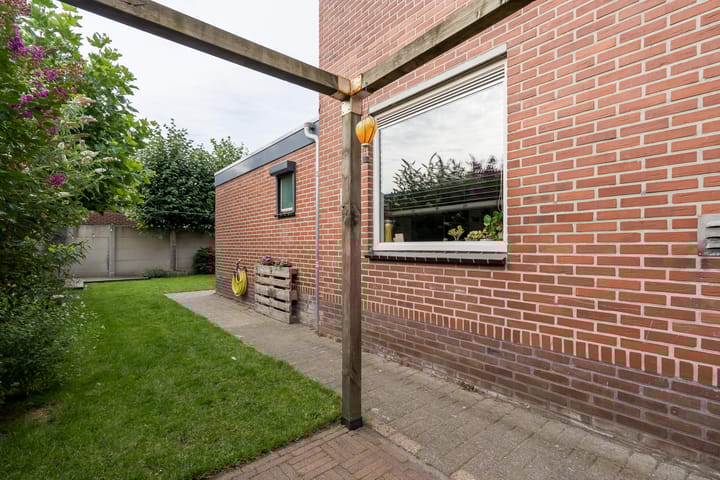 Photo 42 of Tungeler Dorpsstraat 38