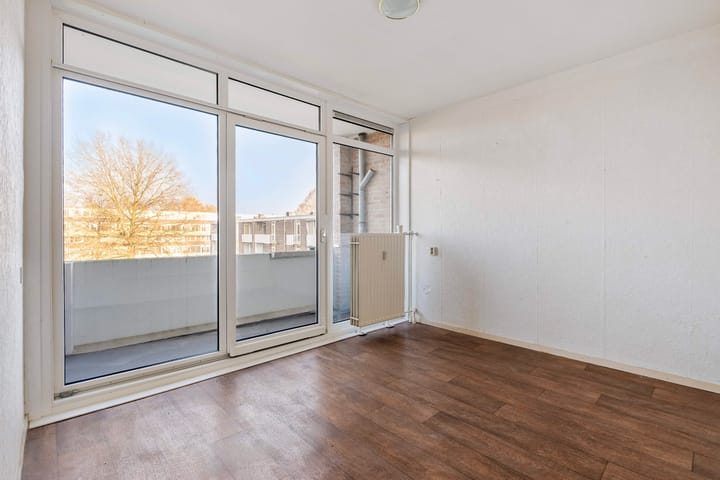 Photo 14 of Alberickstraat 153