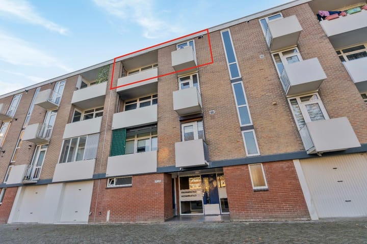 Photo 19 of Alberickstraat 153