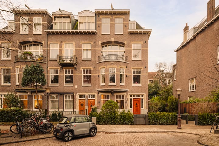 Photo 4 of Waldeck Pyrmontlaan 8-1