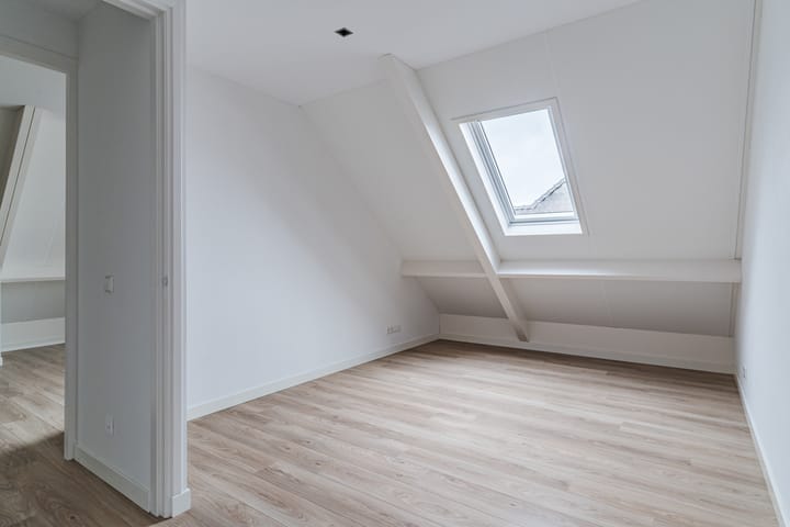 Photo 39 of Molenstraat 15