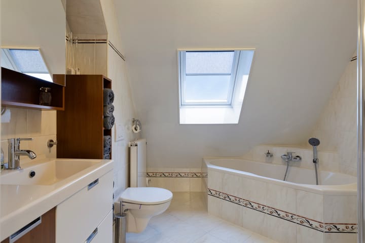 Photo 4 of Sperwer 44