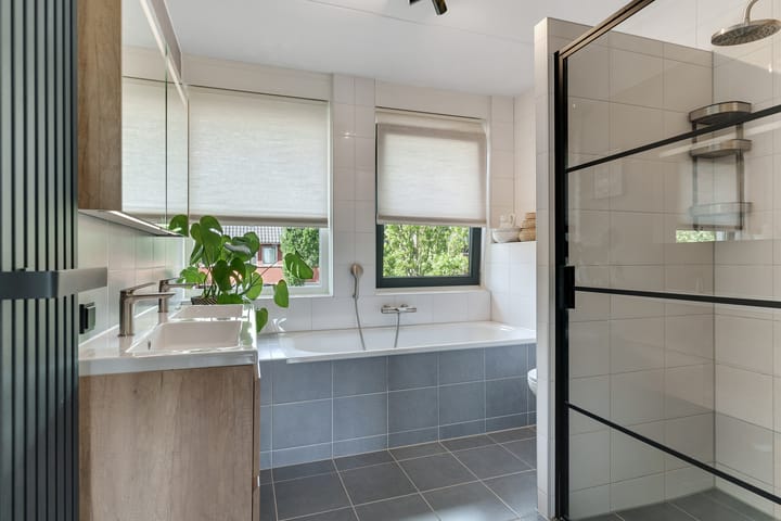 Foto 15 van Akkerbergstraat 82